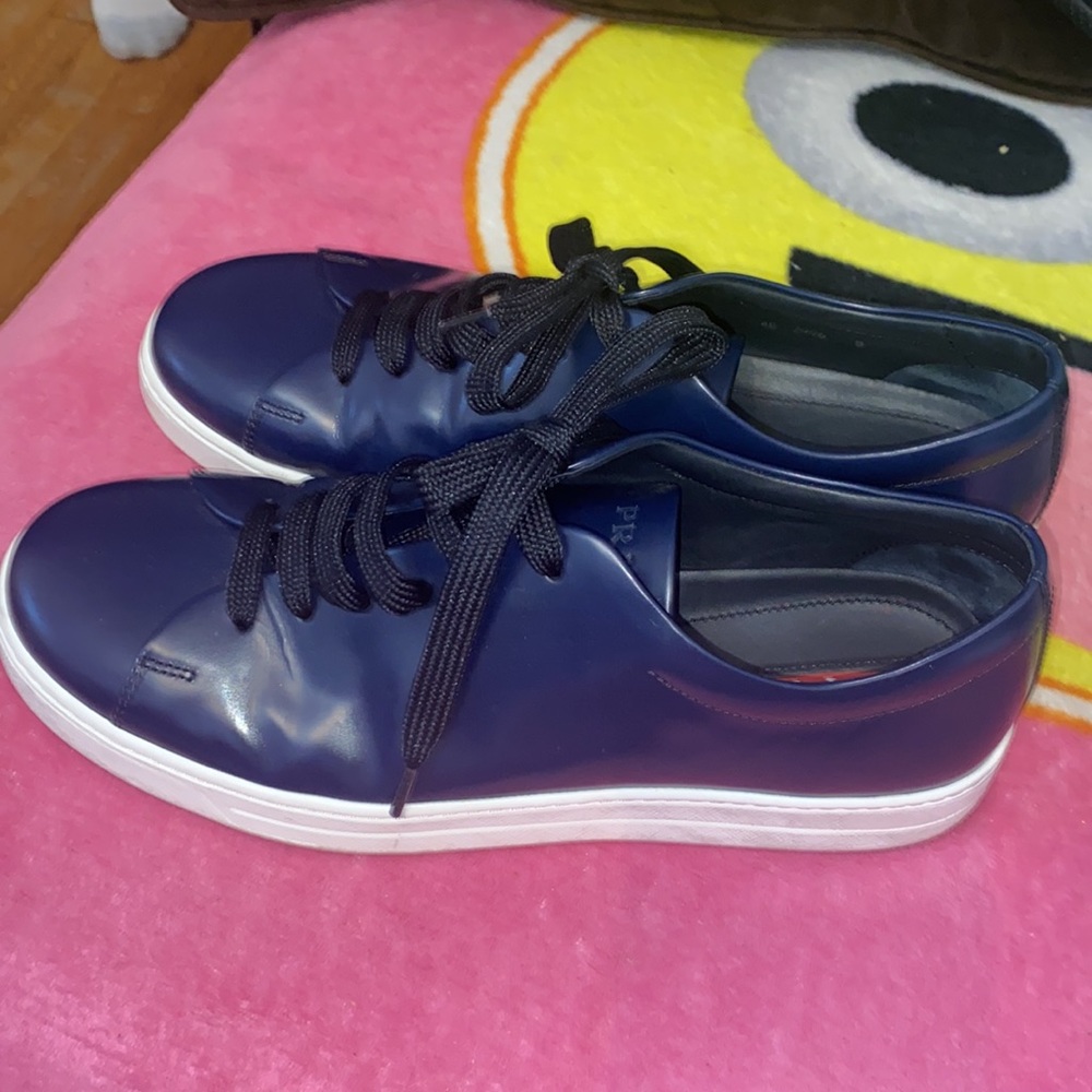 Prada shoes - Picture 2 of 7